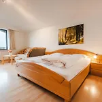 St- Georg-8 By Interhome * 巴德加斯坦