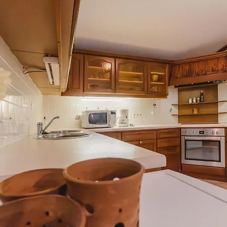 Apartamento St- Georg-8 By Interhome *